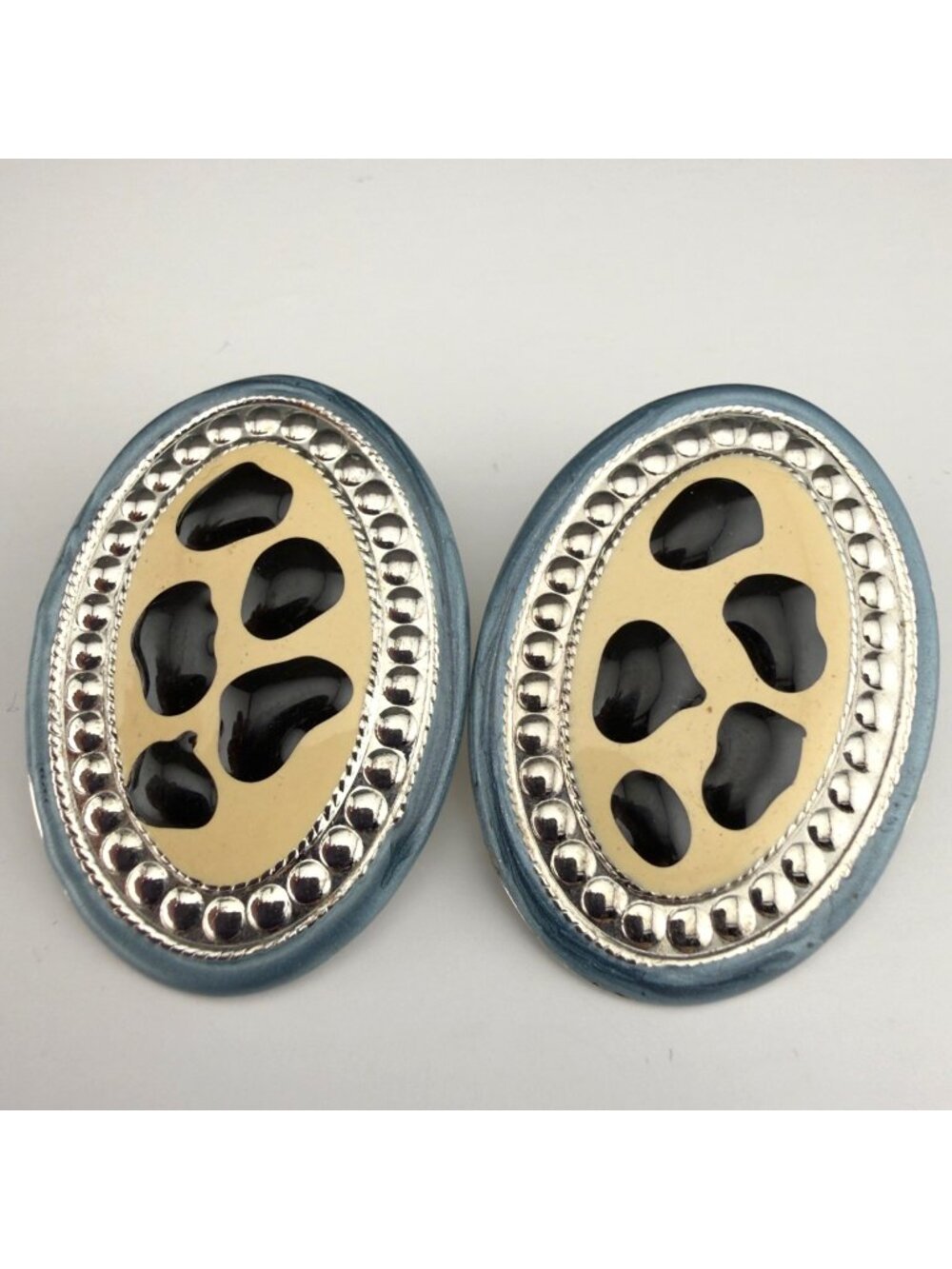 Oval Western Style Concho Earrings Silver Tone